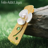 Idée cadeau femme Pendentif minimaliste fleur et perle | Felin-Addict
