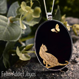 Medaillon Cat and Butterfly on Agate Stone | Felin-Addict Joyas|